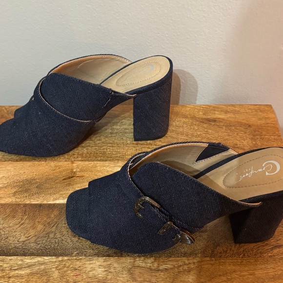 Set of 3 versatile slides and sandals - Picture 3 of 6